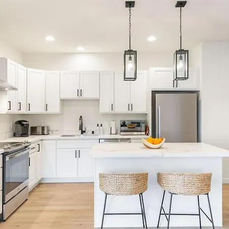 Villa 122 - Stylish Family Retreat